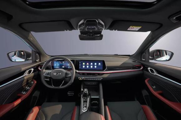 GEELY COOLRAY ЭКСКЛЮЗИВ